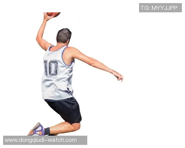 姚明走步动作引发热议篮球界对规则解读的新思考与争议