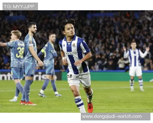 欧联杯精彩对决里昂大胜那不勒斯引发全场惊叹