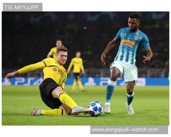 德甲激战：多特蒙德逆转曼城引发争议判罚全场沸腾