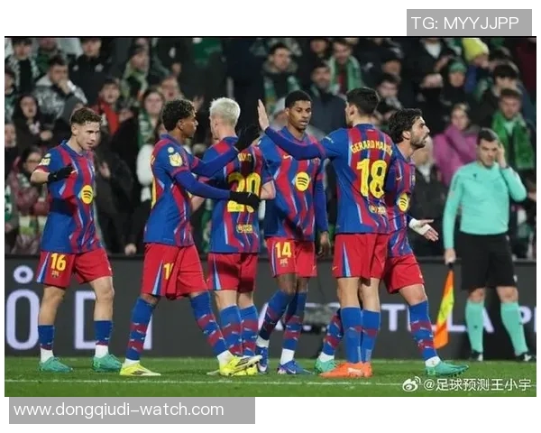 国王杯激战巴萨与曼联1-1平补时争议进球引发全场沸腾