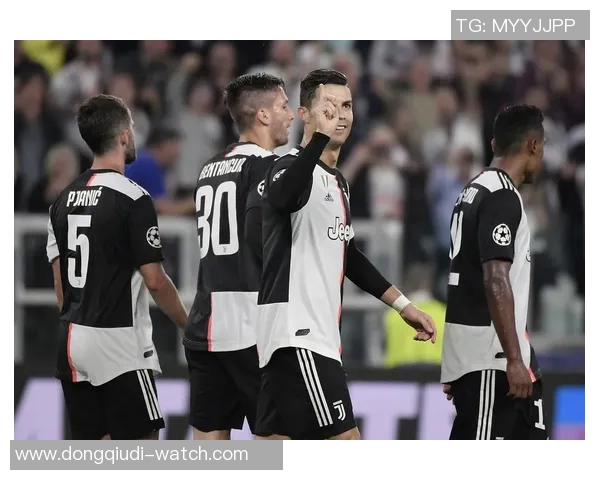 巴黎圣日耳曼大胜尤文图斯五球狂欢友谊赛精彩瞬间引发全场热烈反响